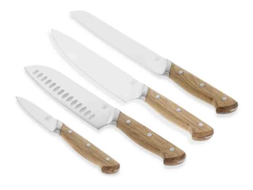 Morsø Foresta knivsæt 4 dele, Er en knivserie af meget høj kvalitet og med et smukt design, er af rustfrit stål og skaft af FSC-certificeret egetræ