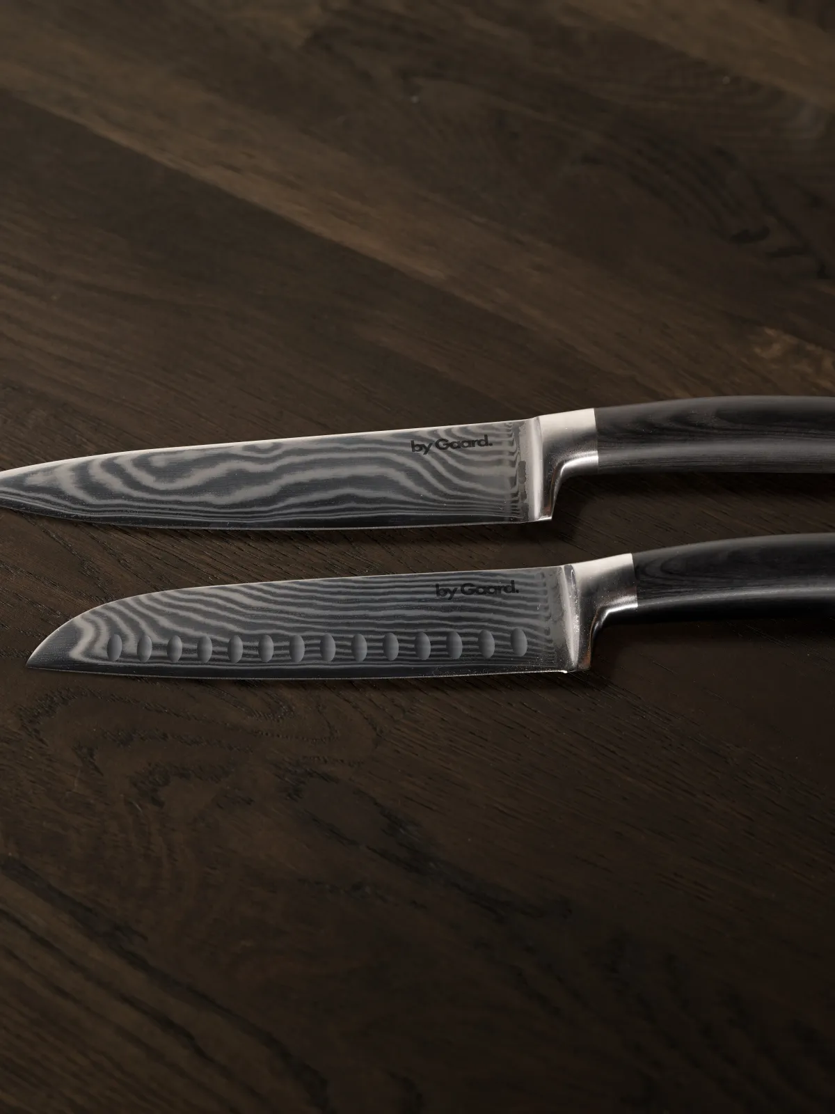 byGaard by Gaard DKS2527 Damascus Kniv Sæt 2 Dele - Chef Knife & Santoku kniv - FSC MIX 70%