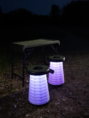 CapableX Sammenklappelig sæt med bord + 2 x skamler med LED lys