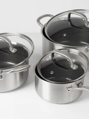 byGaard by Gaard Grydesæt: FP2632 Hybrid gryde mat stål, 20 cm, 3.1 liter, med glaslåg, FP2632 Hybrid gryde mat stål, 24 cm, 5.6 liter, med glaslåg og CP2623 Hybrid kasserolle mat stål, 16 cm, 1.6 liter, med glaslåg,