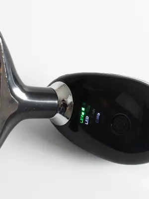 byGaard Ansigts & Hals Massageapparat