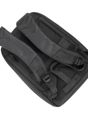 Rivacase Clark RIVACASE 8126 sort Clark-ECO MacBook Air 15 og bærbar 14" rygsæk (17L) / 6