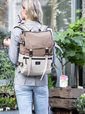 Amaroq BAG442 RETRO BACKPACK 22L RPET