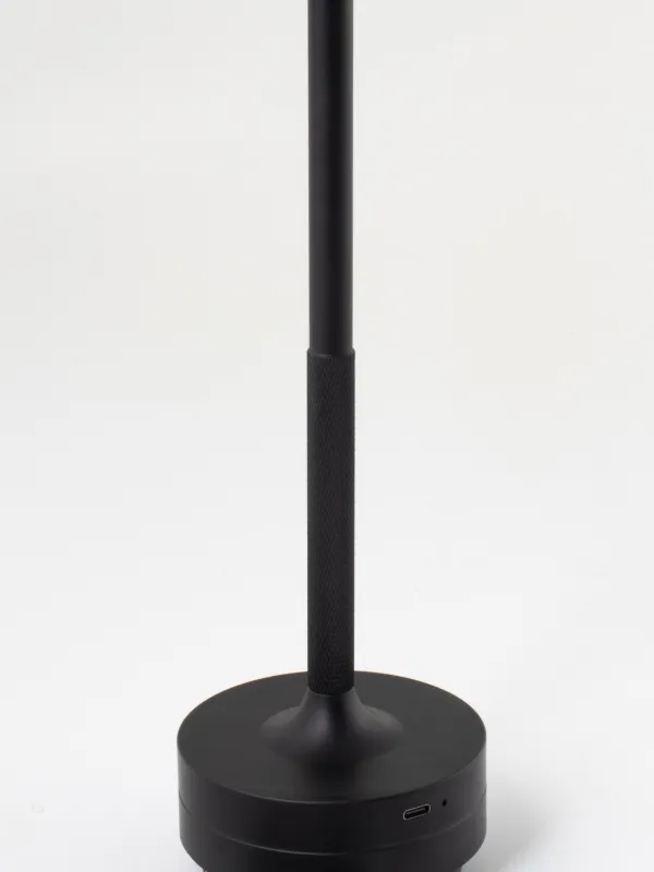 Produkt byGaard Genopladelig Lampe 28x13 cm – Sort Billede