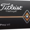 Titleist logo golfbold forårskampagne på flere af deres produkter.