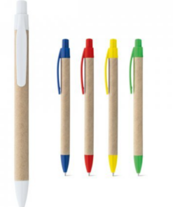 Remi kuglepen i papir med klip. Kuglepen i kraft papir, kommer i flere farver. Et miljøvenligt valg til kontoret eller på messe. Blå blæk. ø10 x 138 mm